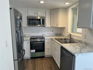 Photo #4: 7753207 Listing