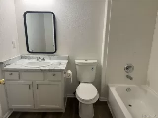 Photo #6: 7753207 Listing