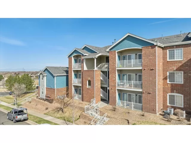 MLS: 7754399 Condo For Sale