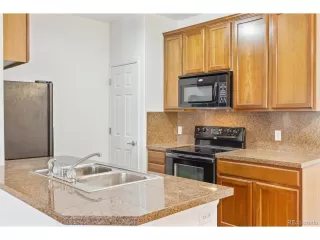 Photo #6: 7754399 Listing 