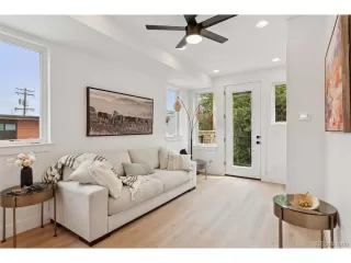 Photo #3: 7756524 Listing