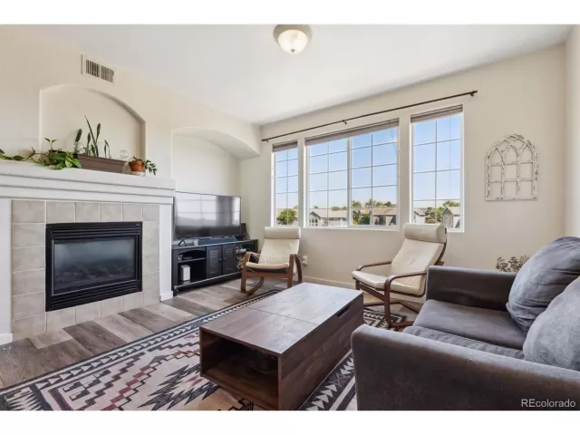 MLS: 7756527 Condo For Sale