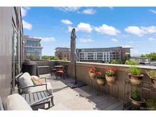 Photo #5: 7757801 Listing