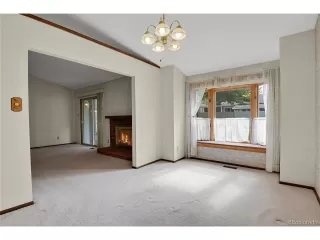 Photo #5: 7759461 Listing