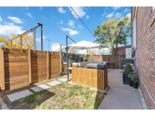 Photo #4: 7760051 Listing