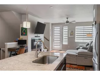 Photo #2: 7761338 Listing