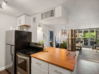 Photo #4: 7762171 Listing 