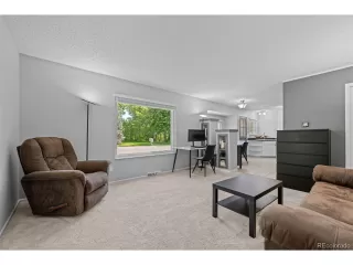 Photo #3: 7762977 Listing