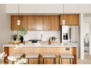 Photo #6: 7765896 Listing