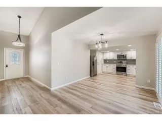 Photo #5: 7772920 Listing