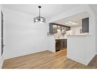 Photo #6: 7775664 Listing