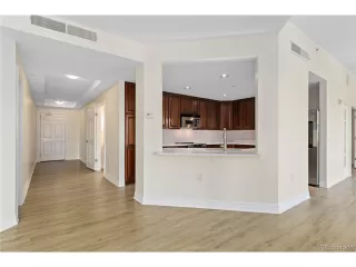 Photo #6: 7776018 Listing 