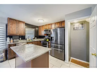 Photo #5: 7777391 Listing