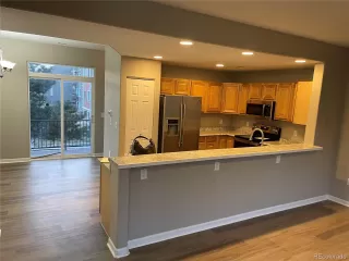 Photo #3: 7780102 Listing