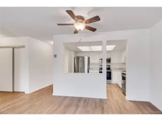 Photo #5: 7780511 Listing