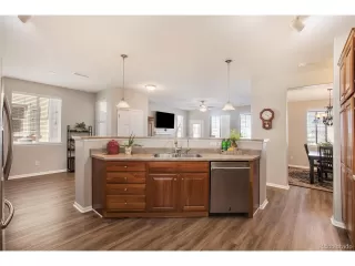 Photo #5: 7781843 Listing