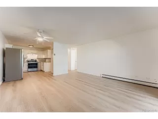 Photo #5: 7783883 Listing