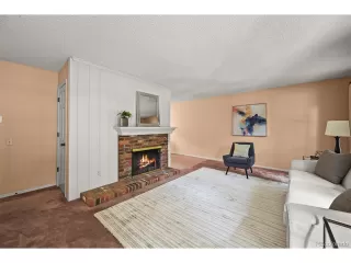 Photo #4: 7787201 Listing