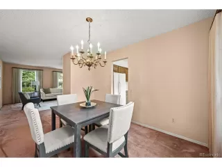 Photo #6: 7787201 Listing