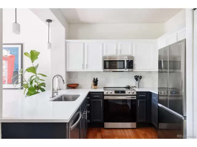 MLS: 7788055 Condo For Sale