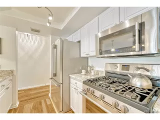 Photo #4: 7791267 Listing