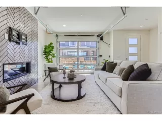 Photo #5: 7793540 Listing