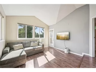 Photo #5: 7796436 Listing