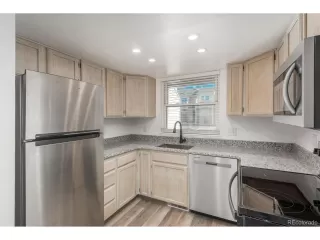 Photo #5: 7798304 Listing 