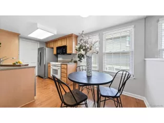 Photo #6: 7803574 Listing 