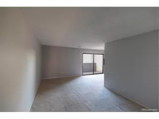 Photo #6: 7806150 Listing