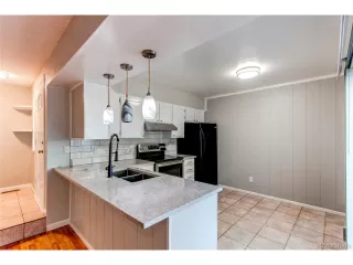 Photo #4: 7807937 Listing