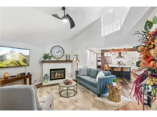 Photo #2: 7808385 Listing 