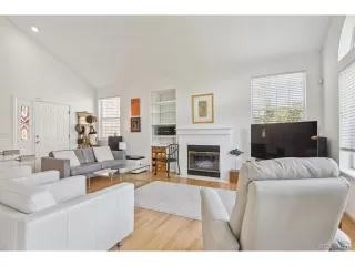 Photo #5: 7814291 Listing