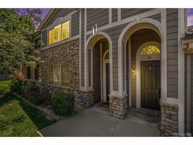 MLS: 7816172 Condo For Sale