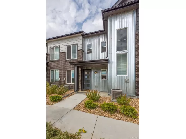 MLS: 7816207 Condo For Sale