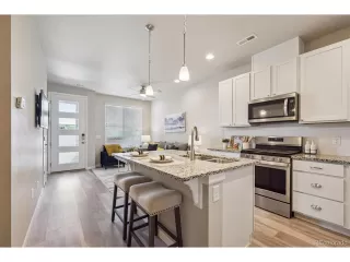 Photo #6: 7816207 Listing
