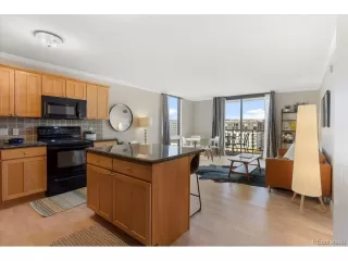 Photo #4: 7818717 Listing