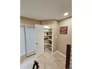 Photo #3: 7823215 Listing