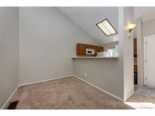 Photo #4: 7832541 Listing