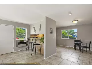 Photo #5: 7836871 Listing 