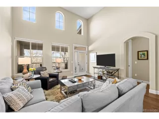 Photo #5: 7844770 Listing