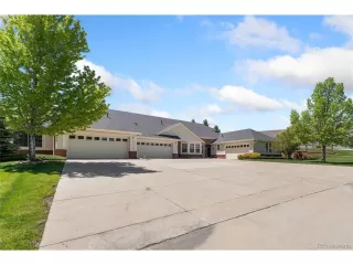 Photo #2: 7845002 Listing