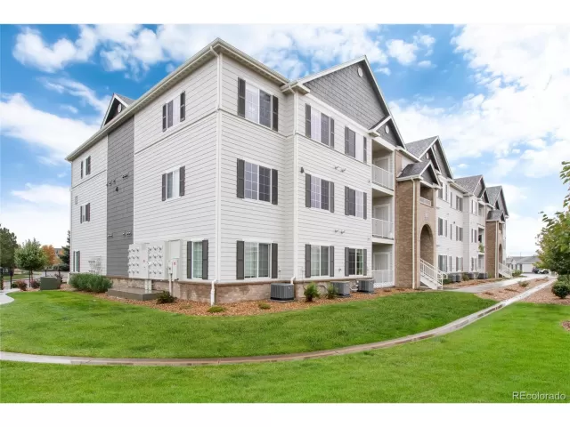 MLS: 7846300 Condo For Sale