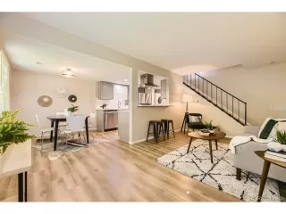 Photo #4: 7849059 Listing