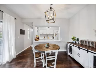 Photo #5: 7850706 Listing