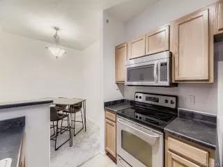 Photo #4: 7851081 Listing 