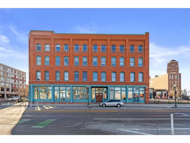 MLS: 7852254 Condo For Sale