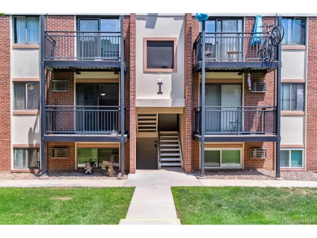 MLS: 7855469 Condo For Sale