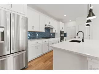 Photo #2: 7856152 Listing 