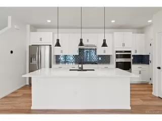 Photo #4: 7856152 Listing 